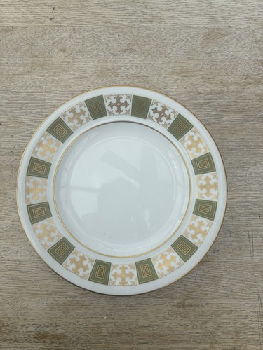 Entre plate spode - plate,