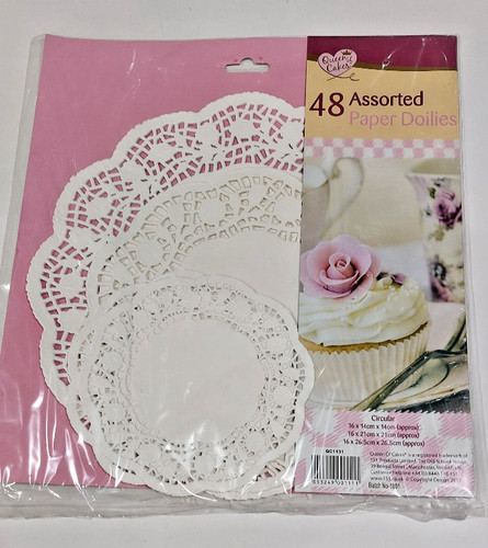 Queen cakes 48 - queen,
