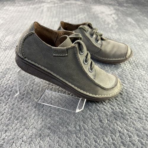 Clarks artisan shoes size 5 - artisan,