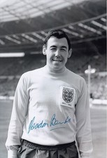 *LOW START BID* SIGNED 12x8 PHOTO ENGLAND - GORDON BANKS 1963