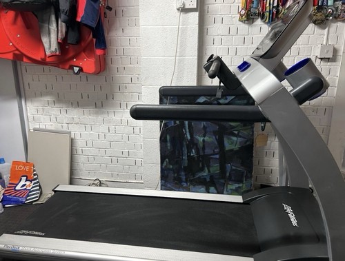Life fitness treadmill - life, running