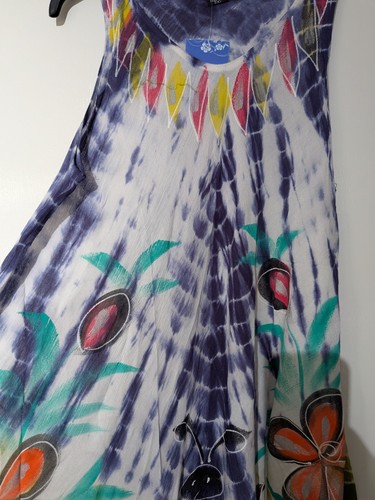 Ladies green dress beach - ,