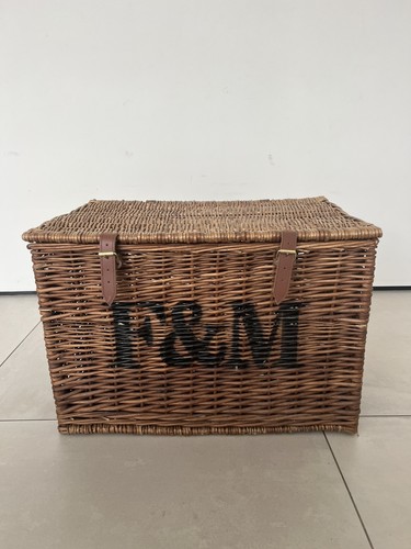 Large fortnum mason - f&m, &
