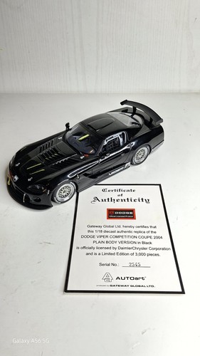 2004 autoart dodge - autoart, 1/18