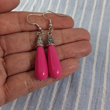 Bright pink Smooth drop