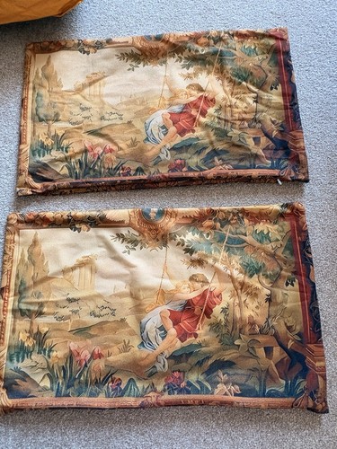 Pair vintage style - of, cushion