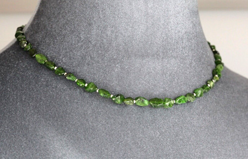 Chrome diopside nugget - chrome,