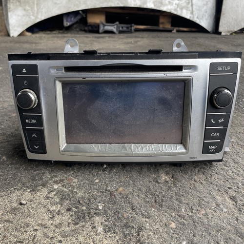 Sat nav head - head, toyota