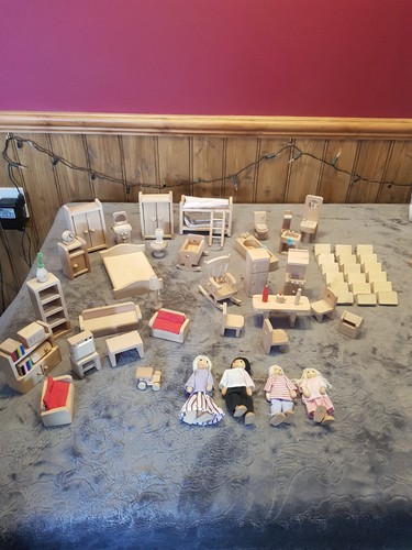 Large bundle wooden dolls - wooden,