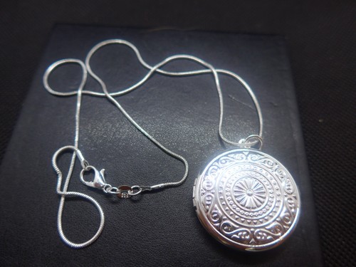 Silver lockets photo pendant - lockets,