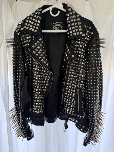 Used unisex black studded - black,