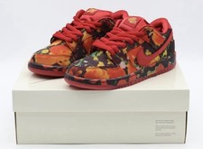 Nike Dunk SB Poppy Field