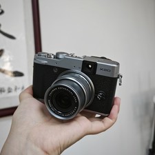 English FUJIFILM Fuji X Series X20 12.0MP 4x Zoom Digital Camera F2.0-2.8 Lens