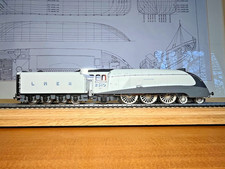 Hornby R 2445  'Silver Jubilee