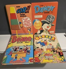 Comic Book Annuals x4 Bundle