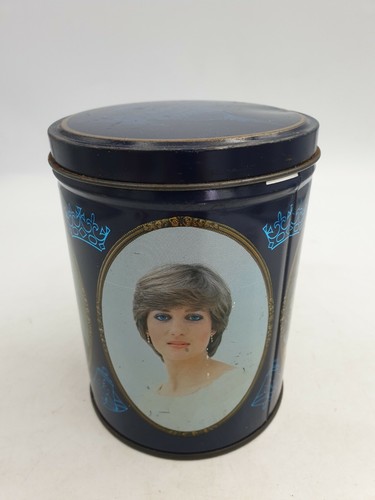 Rowntree mackintosh tin - rowntree,
