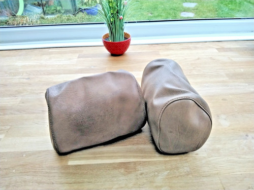Triumph headrest orig beige - headrest, orig.