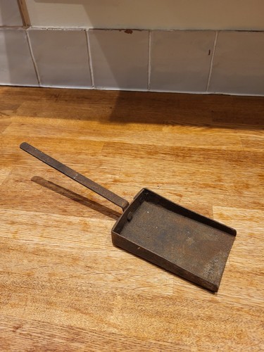 Vintage metal ash pan - vintage, /