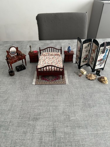 Dolls house furniture - dolls,