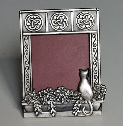 Vintage miniature pewter - miniature,