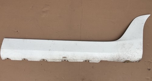 Porsche 968 left - 968, sill