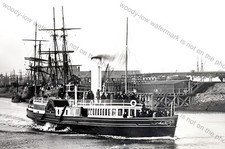 FR095 - Paddle Steamer -