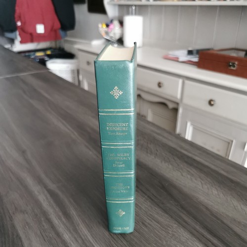 Vintage odhams books 1974 - books,