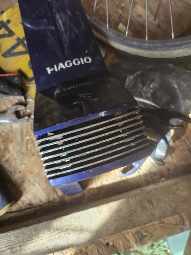 Geniune piaggio vespa - piaggio, horn