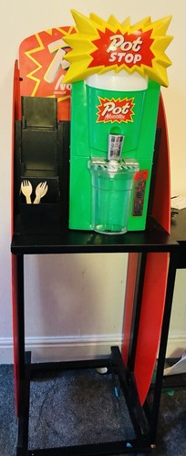 Deluxe pot noodle heating