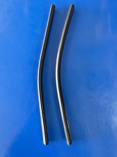 Rotary lifts door - door, bumper