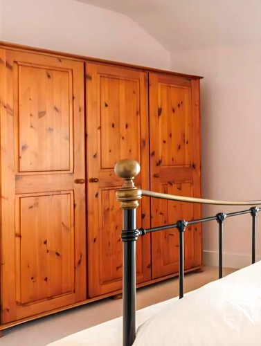 Marks and spencer door pine - 3,