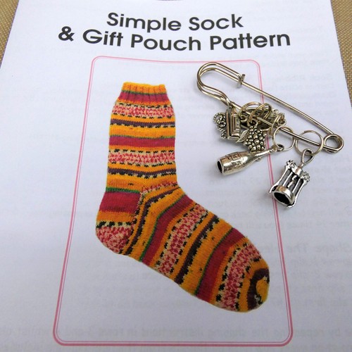 Simple sock gift - &,