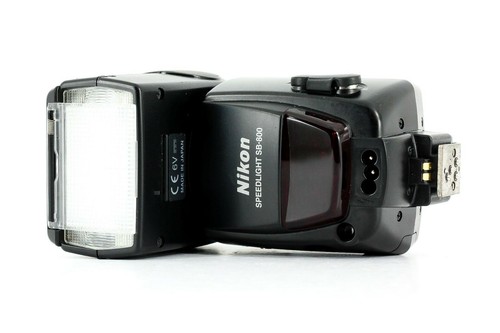Nikon 800 speedlight flash - nikon,