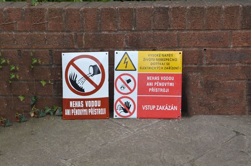 Vintage enamel signs - , old