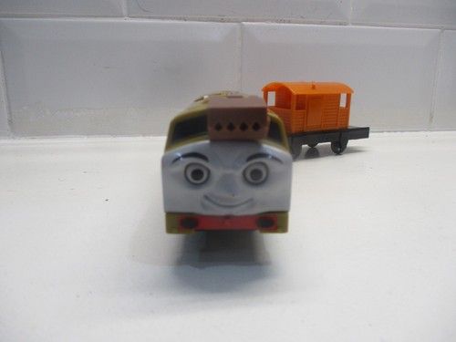 Tomy trackmaster thomas the - tomy,