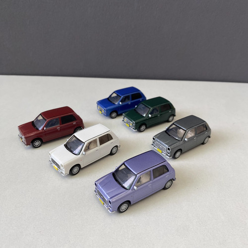 Daihatsu mirajino diecast - 1:64,
