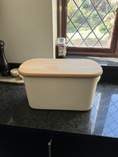 Nigella Lawson Bread Bin