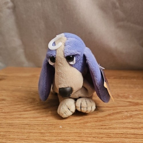 Hush puppies basset - hush, hound