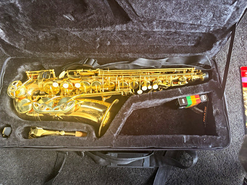 Soprano gold alto saxophone - soprano,