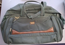 Dark Green Canvas Holdall ~
