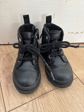 H&M Girls Quilted Lace Up