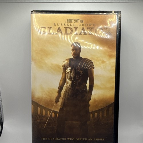 Universal gladiator vhs tape - gladiator,