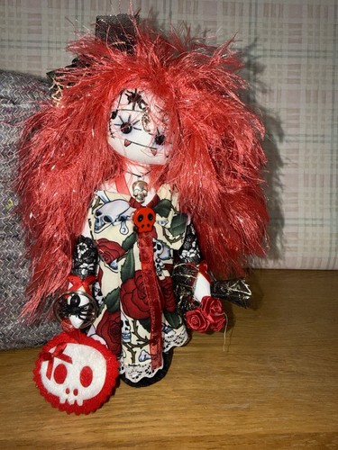 Artist hand made gothic - made, girls