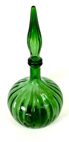 Emerald green vintage glass - green,