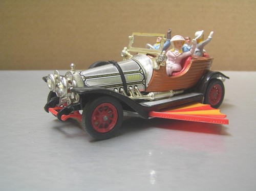 Corgi toys 266 chitty - toys,