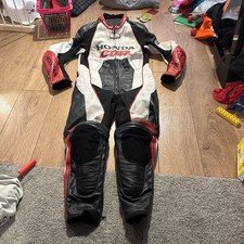 Honda CBR Leathers Size Large