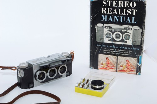 Stereo realist 35mm film - stereo, f2.8