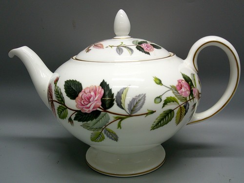 Wedgwood hathaway rose r4317 - hathaway,