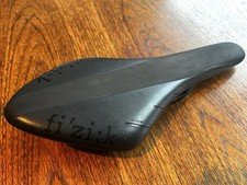 Fizik Arione R5 Road Bike Saddle, Black, Good Condition.