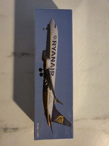 Ryanair boeing 737 8200 - ryanair, 737-8200